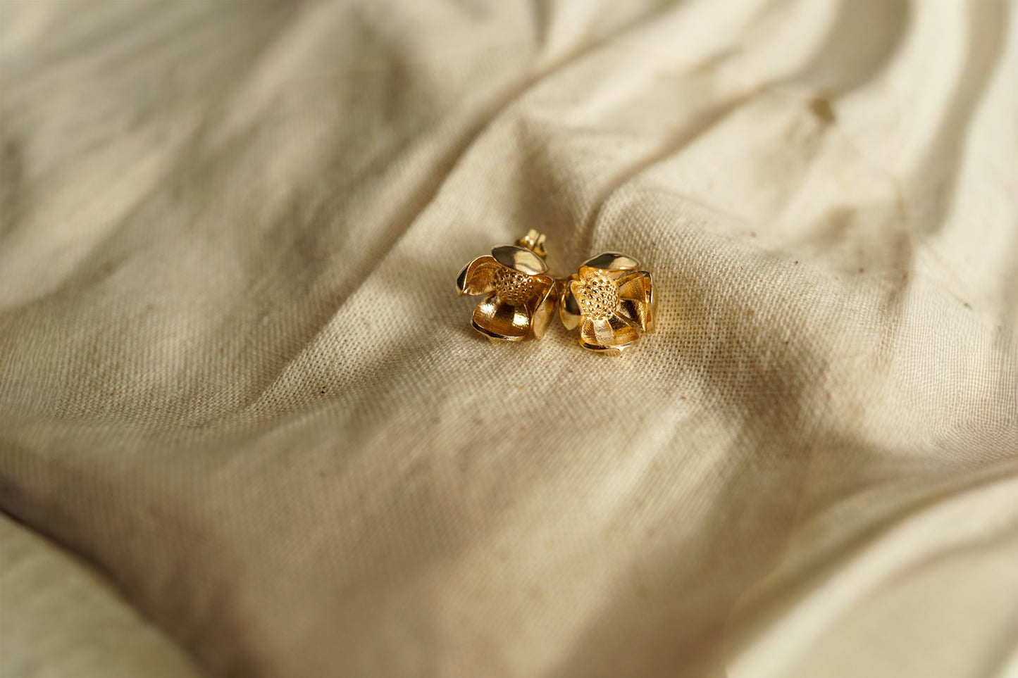 Heilala Stud Earrings - 10k, 14k, & 925 Sterling Silver